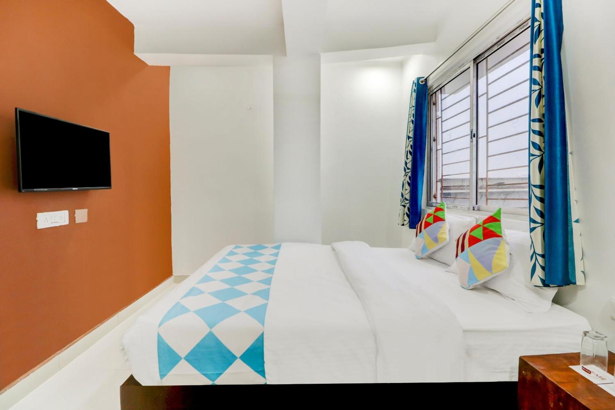 โอโย แฟล็กชิป 74641 ดีไลท์ฟูล สเตย์ เอ็ม บายพาส Hotel โกลกาตา ภายนอก รูปภาพ