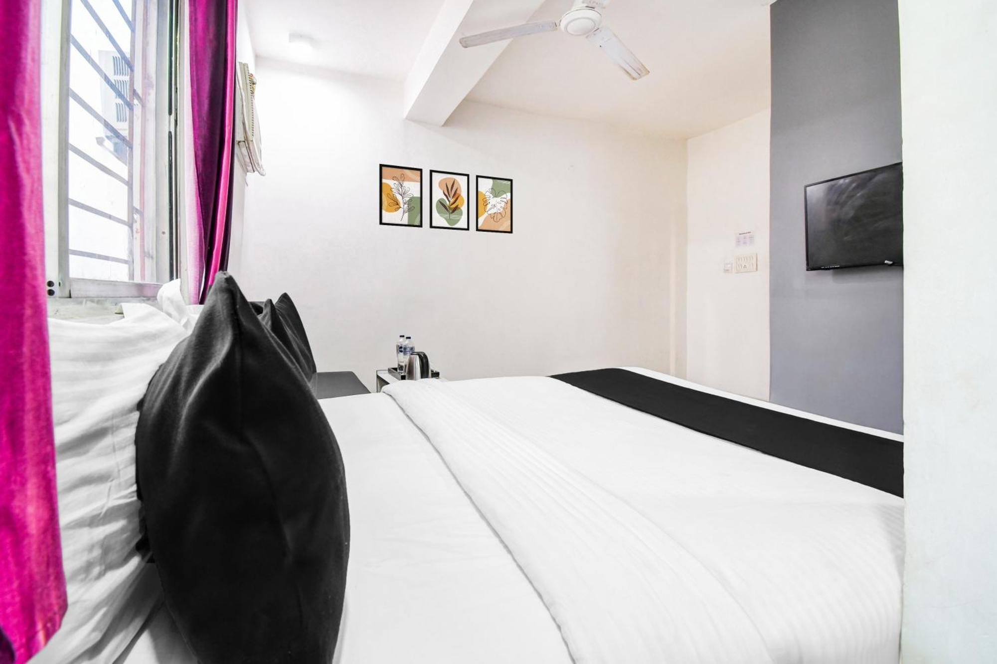 โอโย แฟล็กชิป 74641 ดีไลท์ฟูล สเตย์ เอ็ม บายพาส Hotel โกลกาตา ภายนอก รูปภาพ